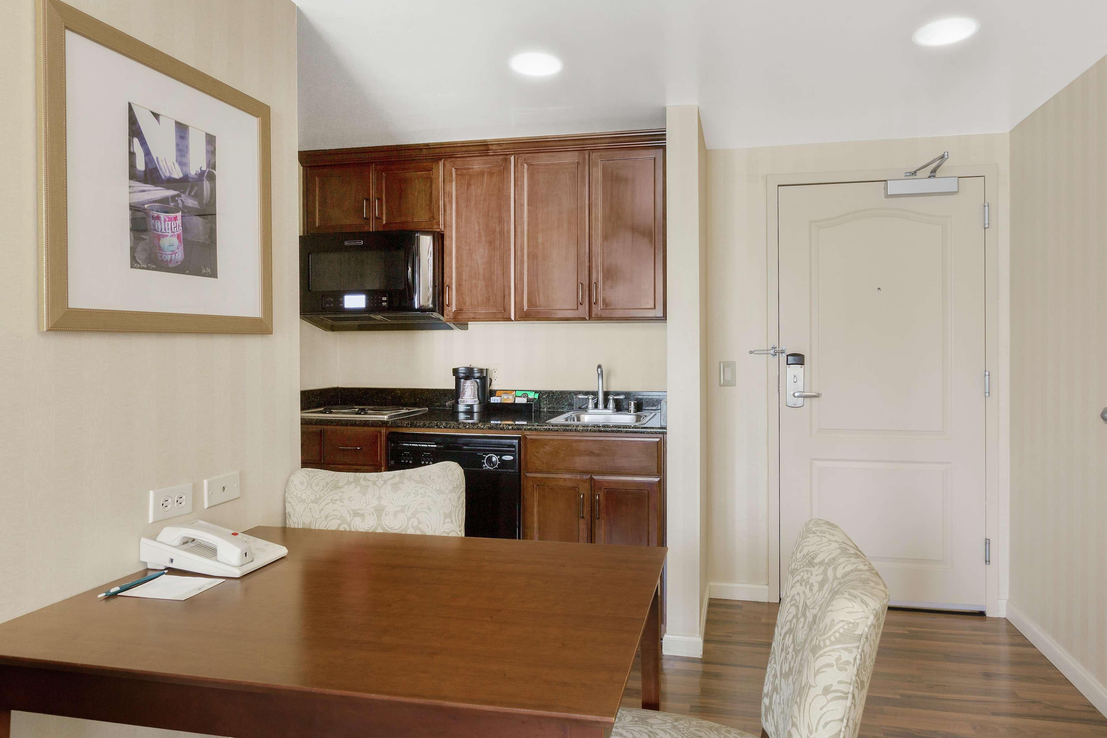Homewood Suites By Hilton Sacramento Airport-Natomas Екстериор снимка